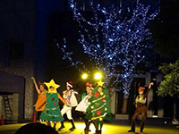 2014-12-1　岡山
山陽新聞社前さん太広場にて行われた、イルミネーション点灯式で パフォーマンスさせていただきました！