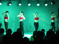 2014-8-9　　岡山
ダンスバトル1番目のYoshinoチーム。クールにカッコ良く踊りました。 