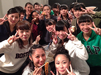 2015-4-2 岡山

男役、娘役に分かれてパフォーマンスしました。