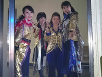 2014-12-1 岡山
クリスマスらしい衣装を着て♪